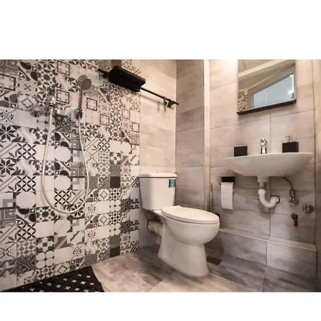 Apartament Alley's House *